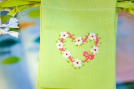 Dried flower embroidered bag S